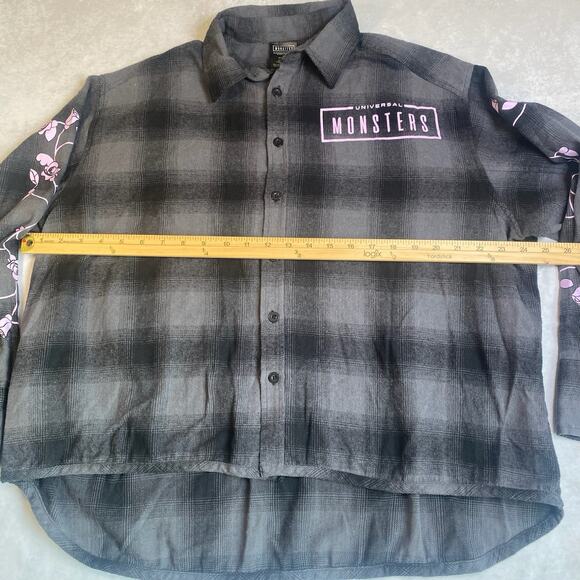 UNIVERSAL MONSTERS Womens Large Long Sleeve Plaid Button Up Bride Frankenstein - Picture 3 of 8